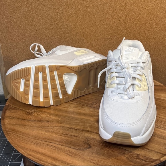 Nike
air max 90
LV8
Brand new - Picture 9 of 14